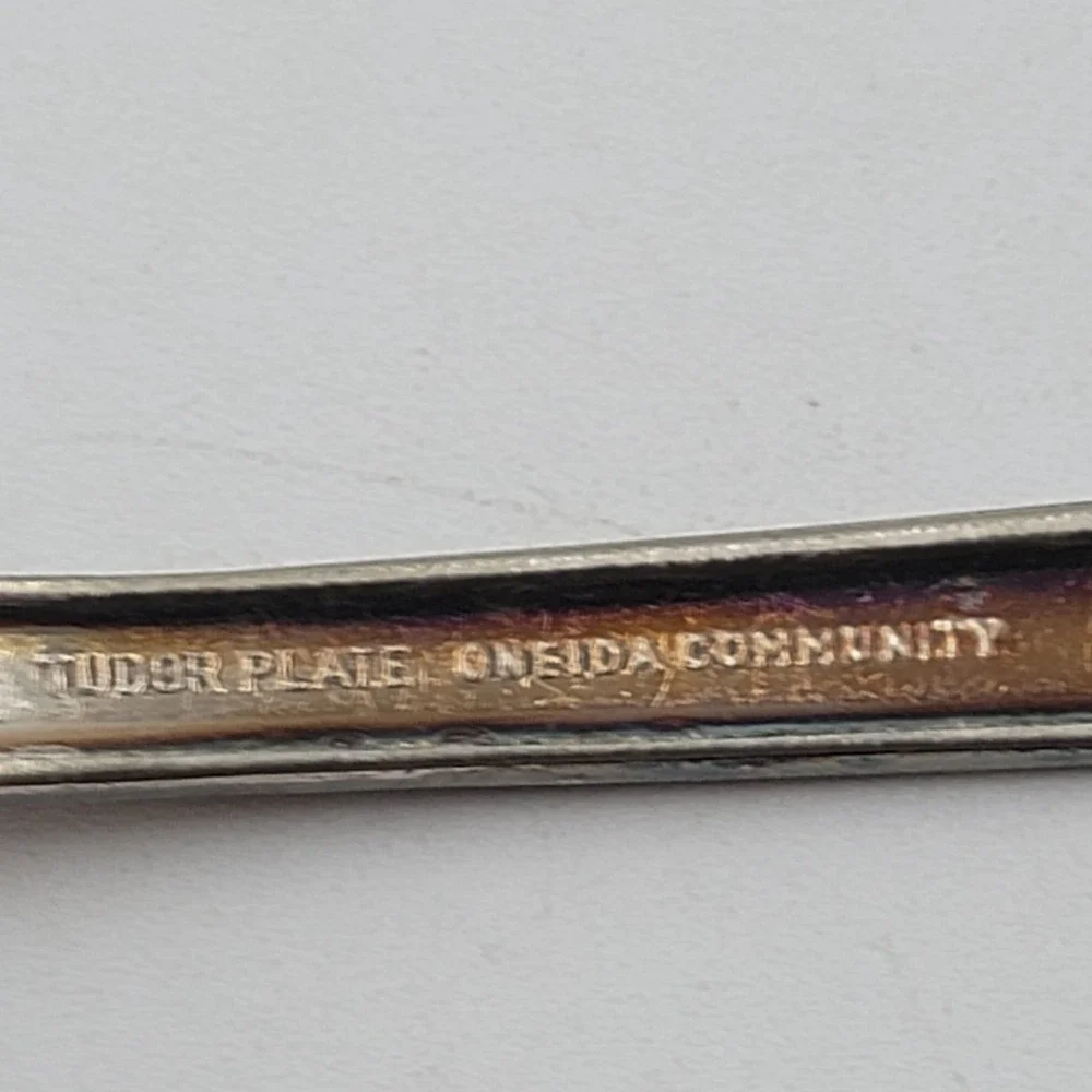 Oneida Community Tudor Plate Friendship Spoons 4pc Art Deco‎ Silverplate 1932